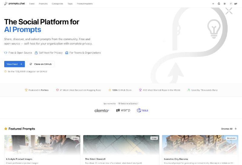 7. prompts.chat标语：收集、整理并分享人工智能提示词